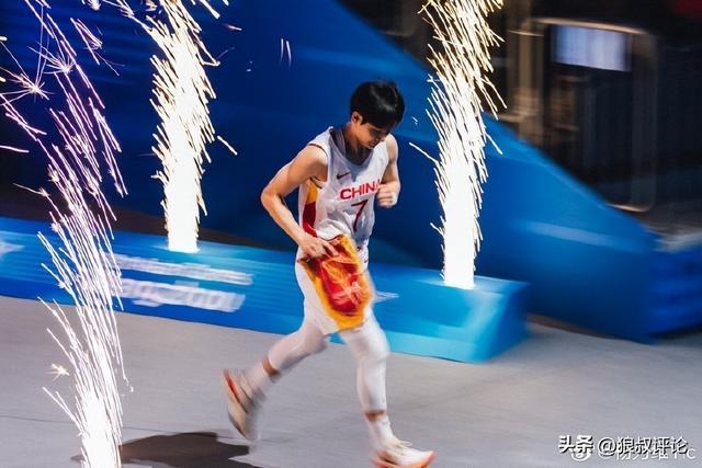 炸金花网页版-媒体人：杨力维这番言论无疑是有风险的 因为可能会动一些人的蛋糕